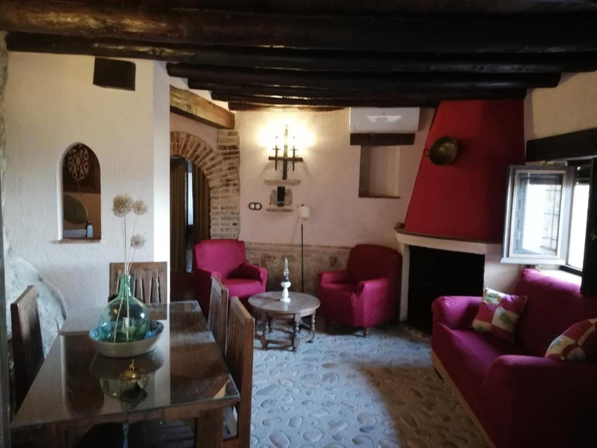 Casa Rural Castillo 라이루엘라 외부 사진